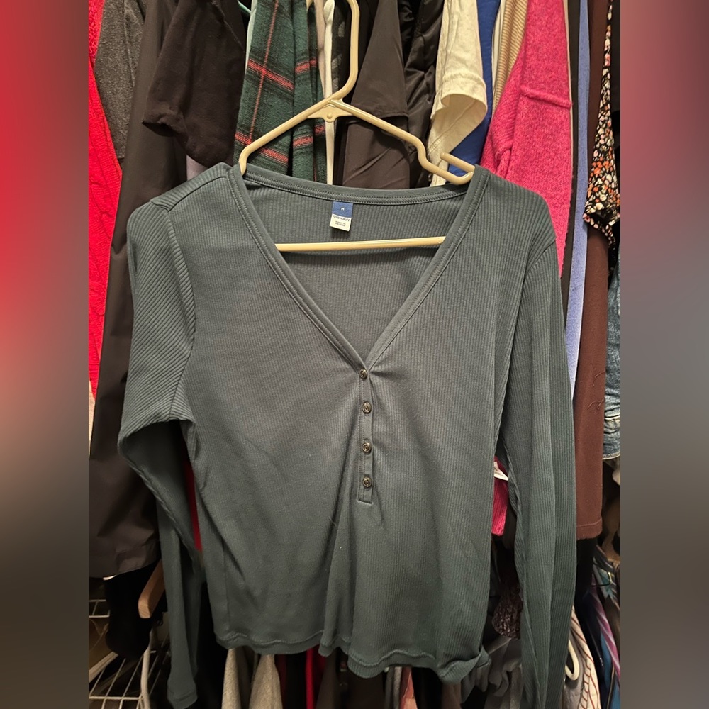 Set of two old navy long sleeves